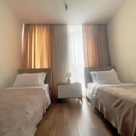 Apartmán Luxury With King-size Bed And Fast Wi-fi